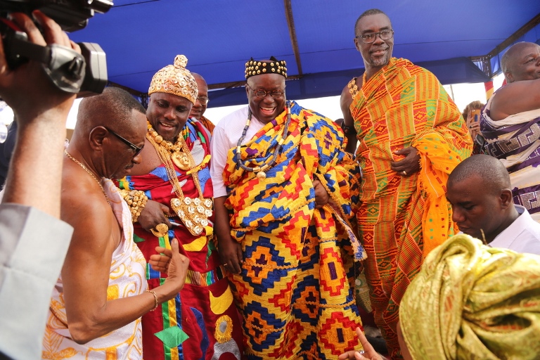 nana-addo-enstooled-2