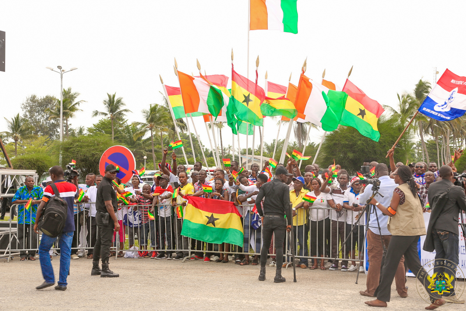 section-of-the-ghanaian-community-at-the-airport-to-welcome-president-akufo-addo