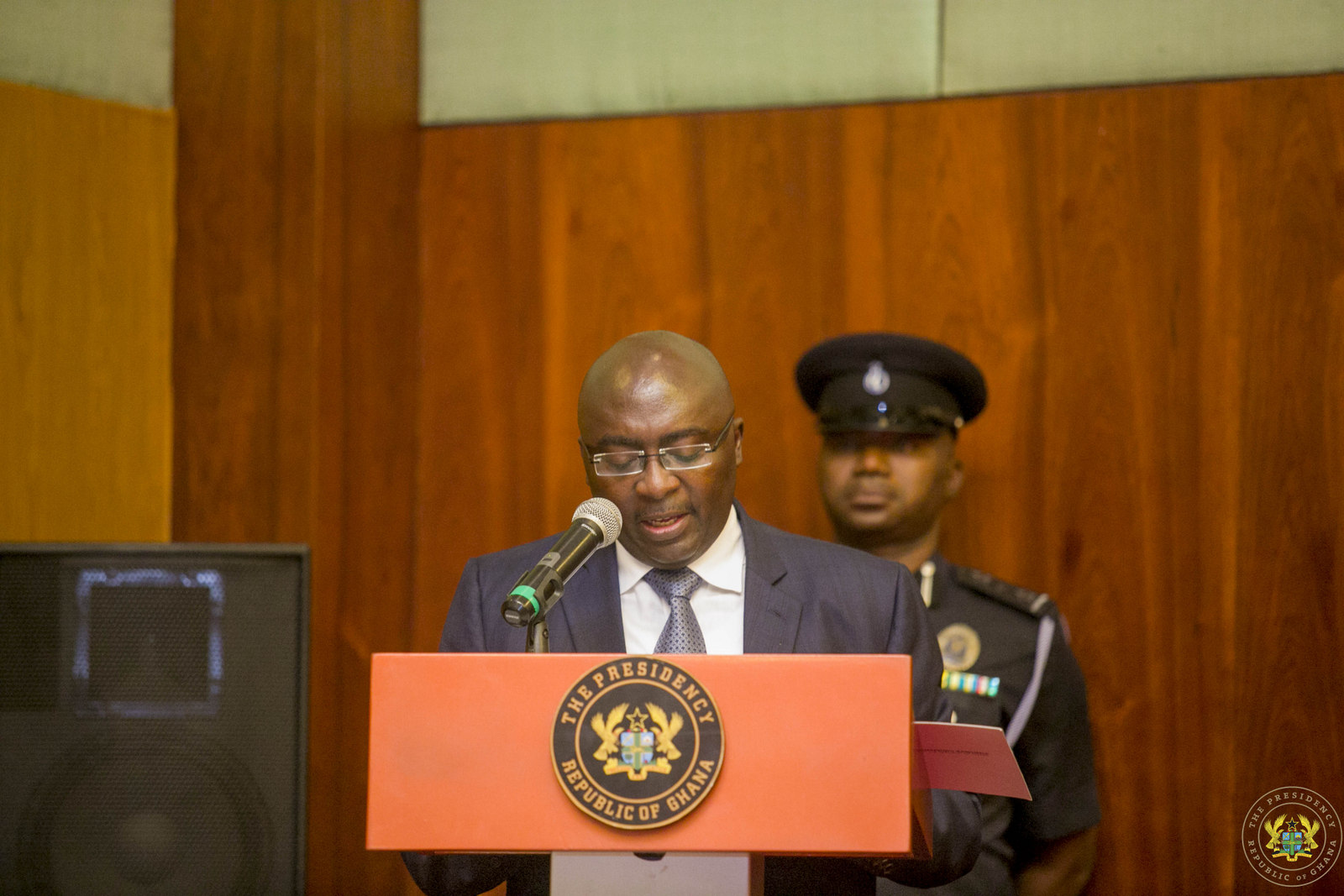 vice-president-delivering-his-speech-on-behalf-of-the-members-of-the-council