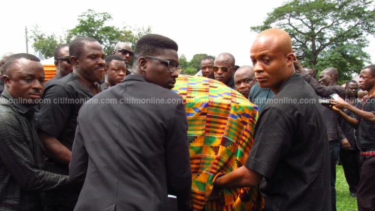 sports-journalist-at-chris-funeral-1