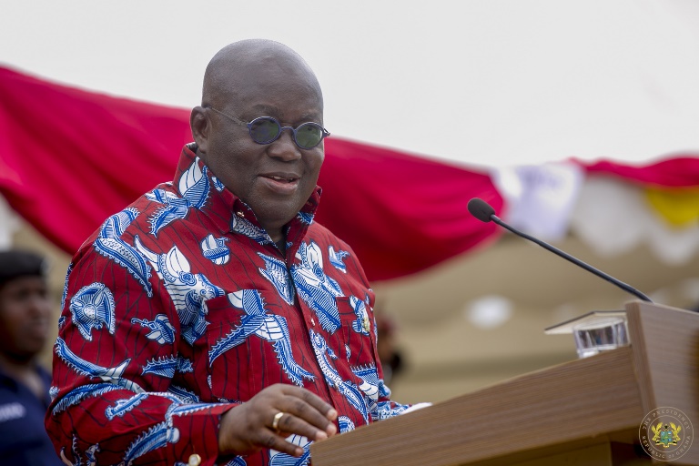 president-akufo-addo-addressing-residents-of-ekumfi