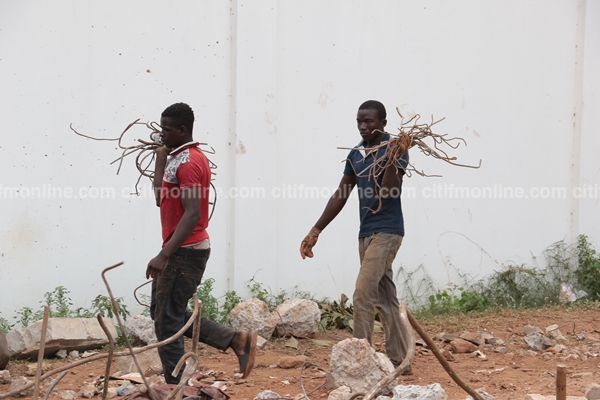 chraj-demolished-office-or-old-parliament-12