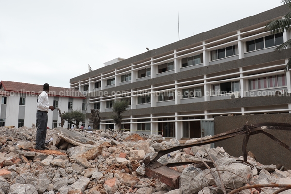 chraj-demolished-office-or-old-parliament-16