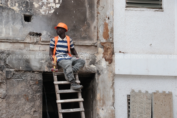 chraj-demolished-office-or-old-parliament-39