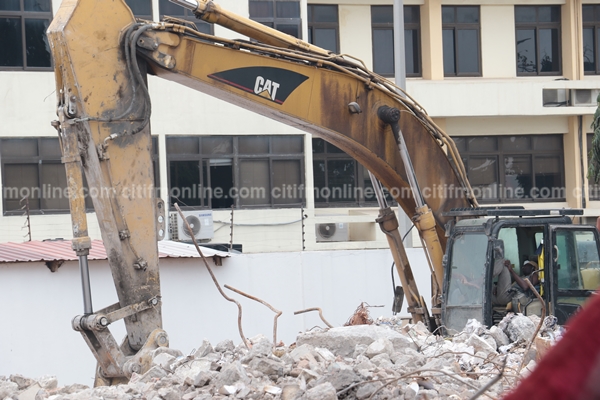 chraj-demolished-office-or-old-parliament-46