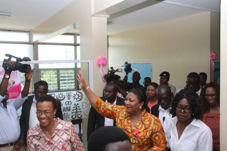 first-lady-on-breast-cancer-3